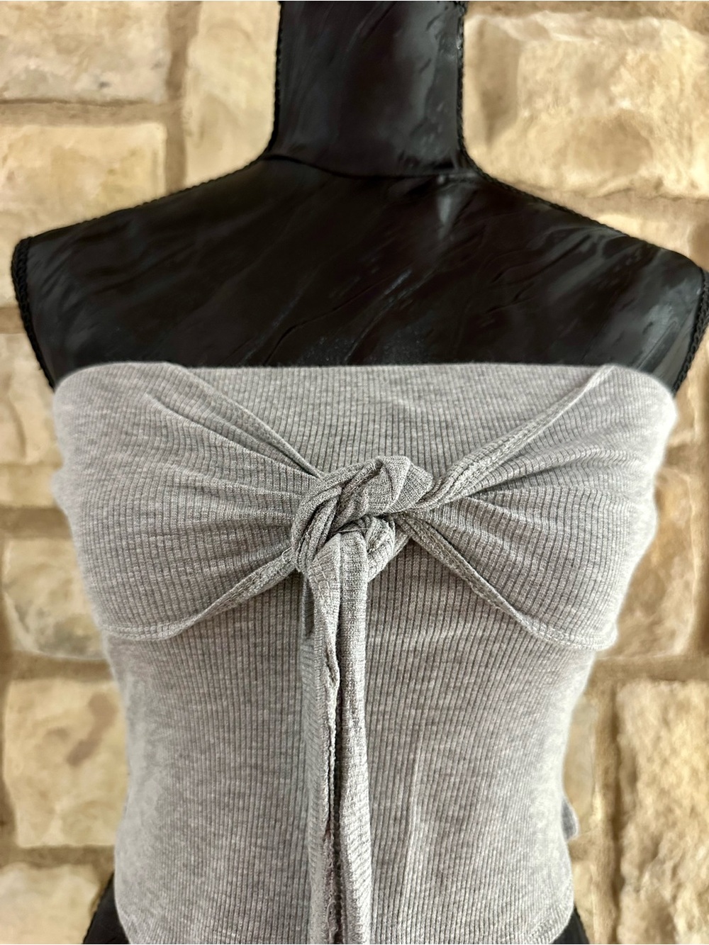 Forever 21 Gray Ribbed Strapless Tie-Front Crop Top